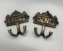 Load image into Gallery viewer, Metal Wall Hangers