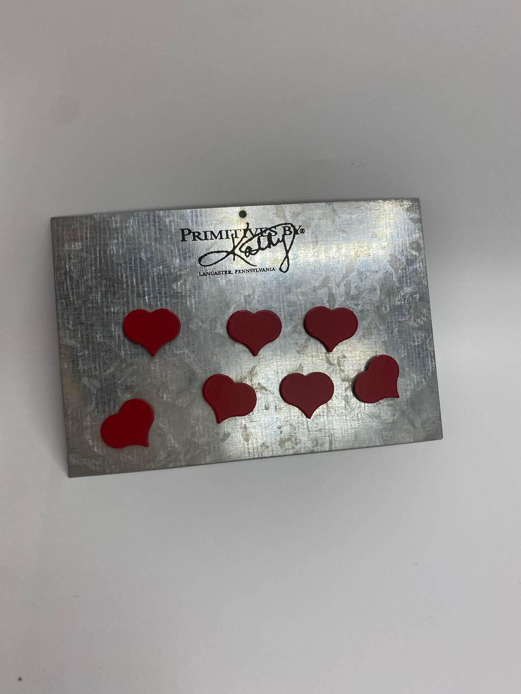 Primitive by Kathy - Heart Magnet Set